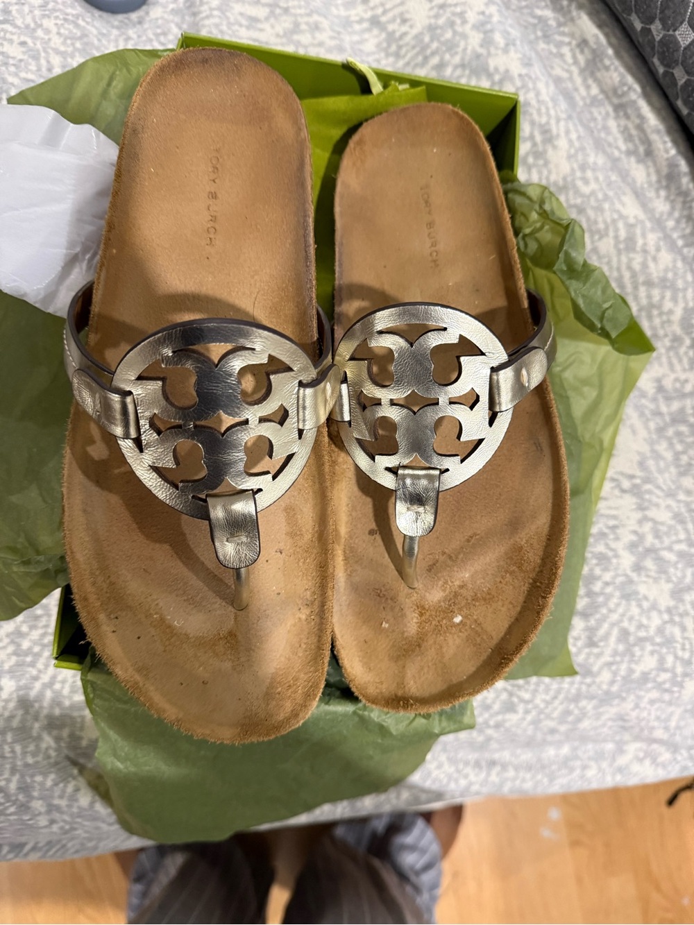 Tory Burch Silver Logo Thong Cork-Platform Sandals - Picture 2 of 7